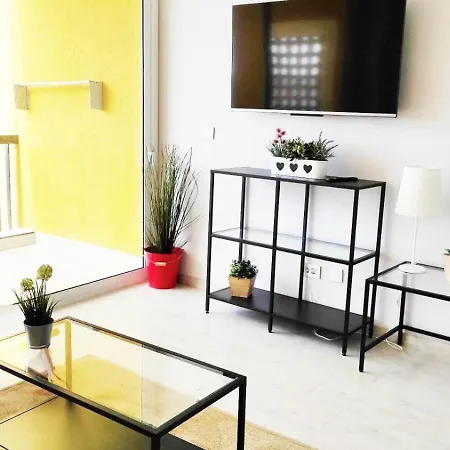 Las Americas Apartamento *